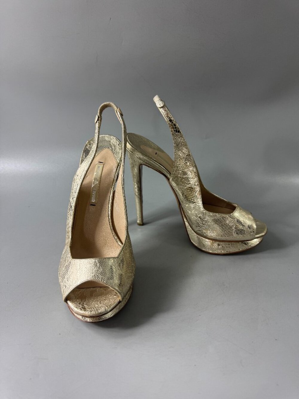 NWOT Nicholas Kirkwood Shimmering Gold Peep-Toe Heels, Size 36
